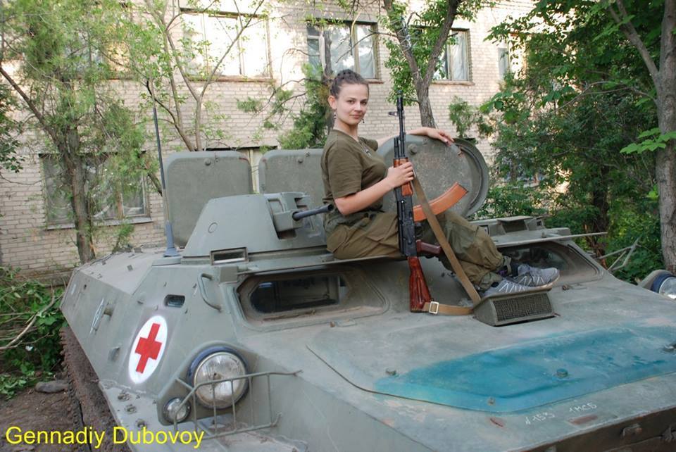 Beautiful Medic of the Novorossian Battalion "Vikings" - Photos