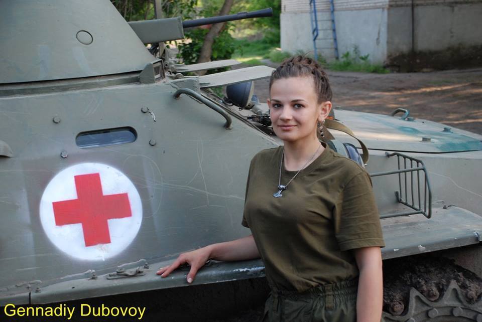 Beautiful Medic of the Novorossian Battalion "Vikings" - Photos