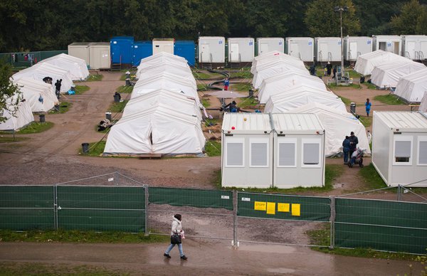 Hamburg Police Report "Highly Explosive" Atmosphere in Refugee Reception Camps