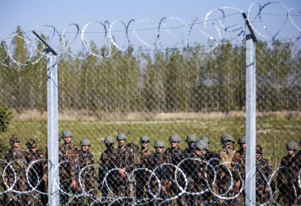 Hungary closes its borders, as one refuge dies in Bulgary