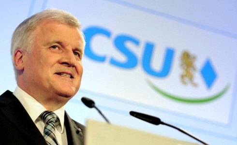 Seehofer: “…without or against Russia we cannot solve conflicts of our time”