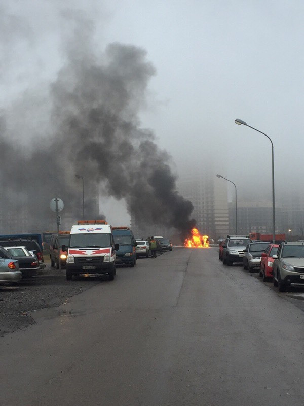 2 Police Officers Were Killed in Shooting in Saint Petersburg (Photos)