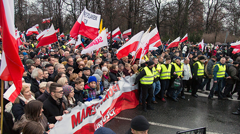 Poland Will Begin Dividing Ukraine