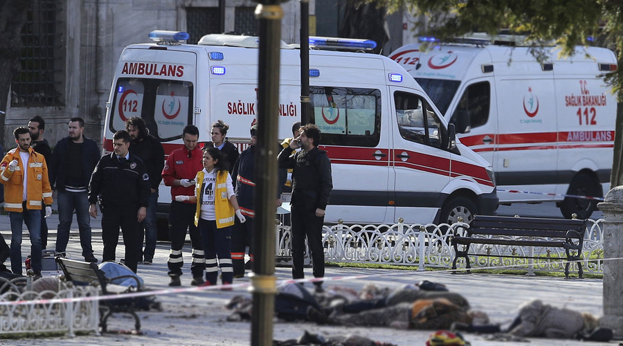 Suicide bombing attack in Istanbul kills at least 10 and wounds 15