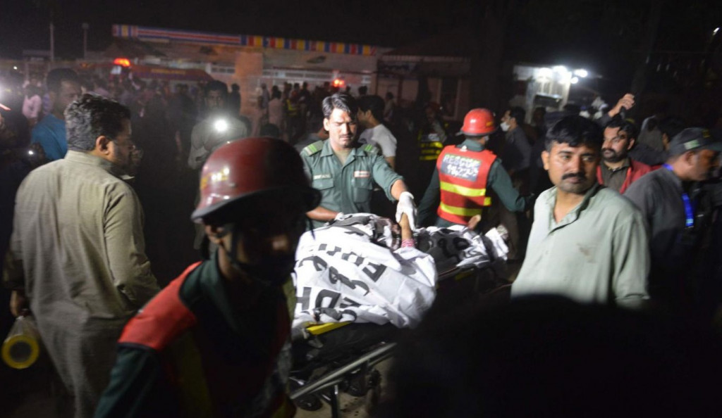 60 killed and at least 150 injured in Lahore, Eastern Pakistan