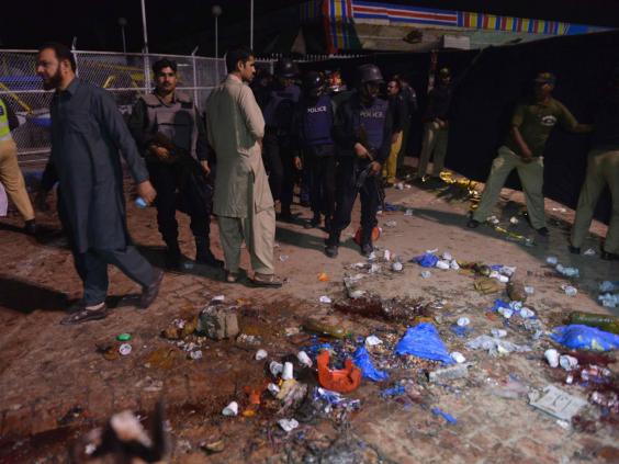 60 killed and at least 150 injured in Lahore, Eastern Pakistan