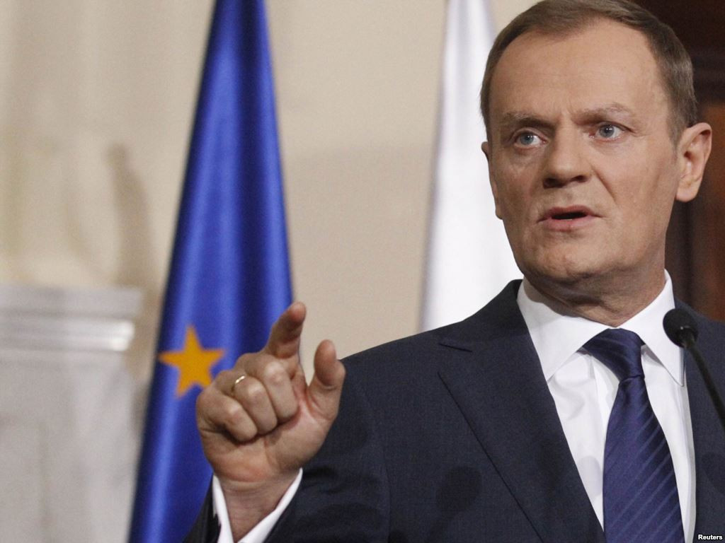 Tusk Desperately Tries to Save Schengen