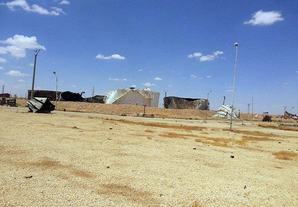 Syrian Army Seizes Oilfields in Homs and Raqqa Provinces (Photos)