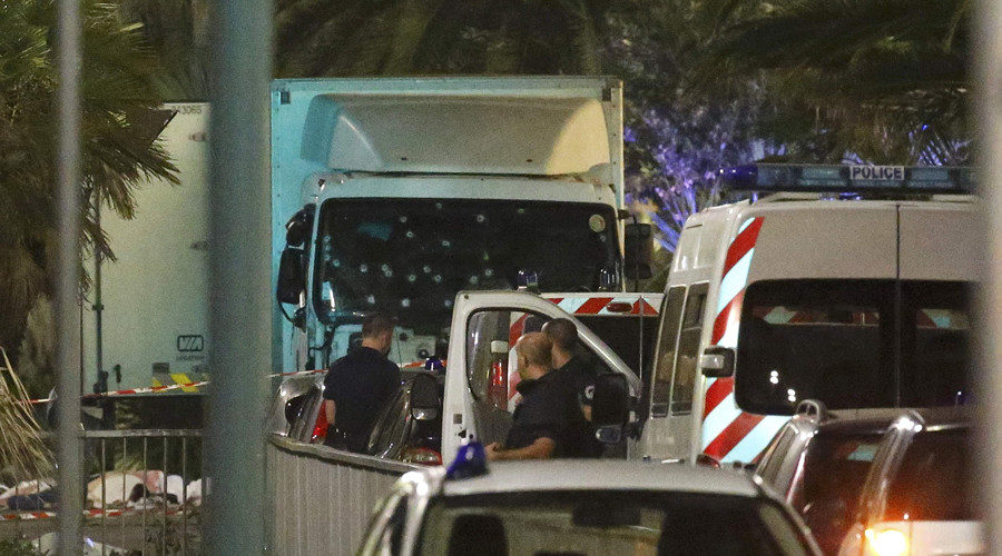 At least 84 Killed, 100 Injured in Terrorist Attack in Nice, France (GRAPHIC IMAGES)