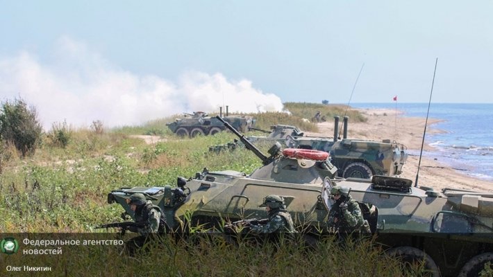 DPR Forces Launch Drills in South Coast of Donbass Region (Photoreport)