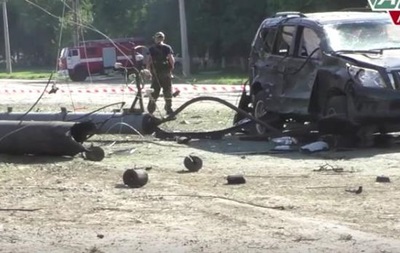 Donbass: Bomb Attack Sends LPR Head to the Hospital