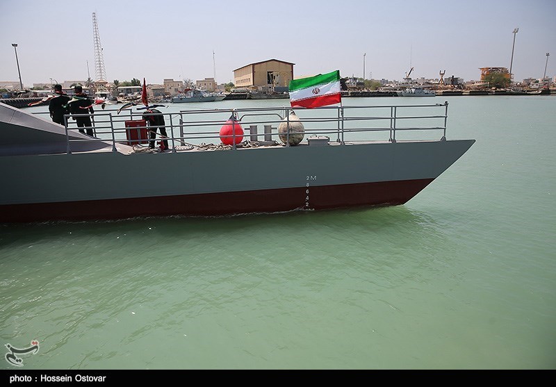 Iran Unveils New High-Speed Ship with Warning Message for US Navy (Photo & Video)