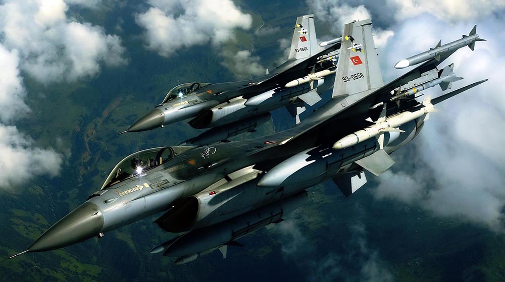 Turkish Air Force Hits PKK Positions in Northern Iraq: 30 Militants Killed