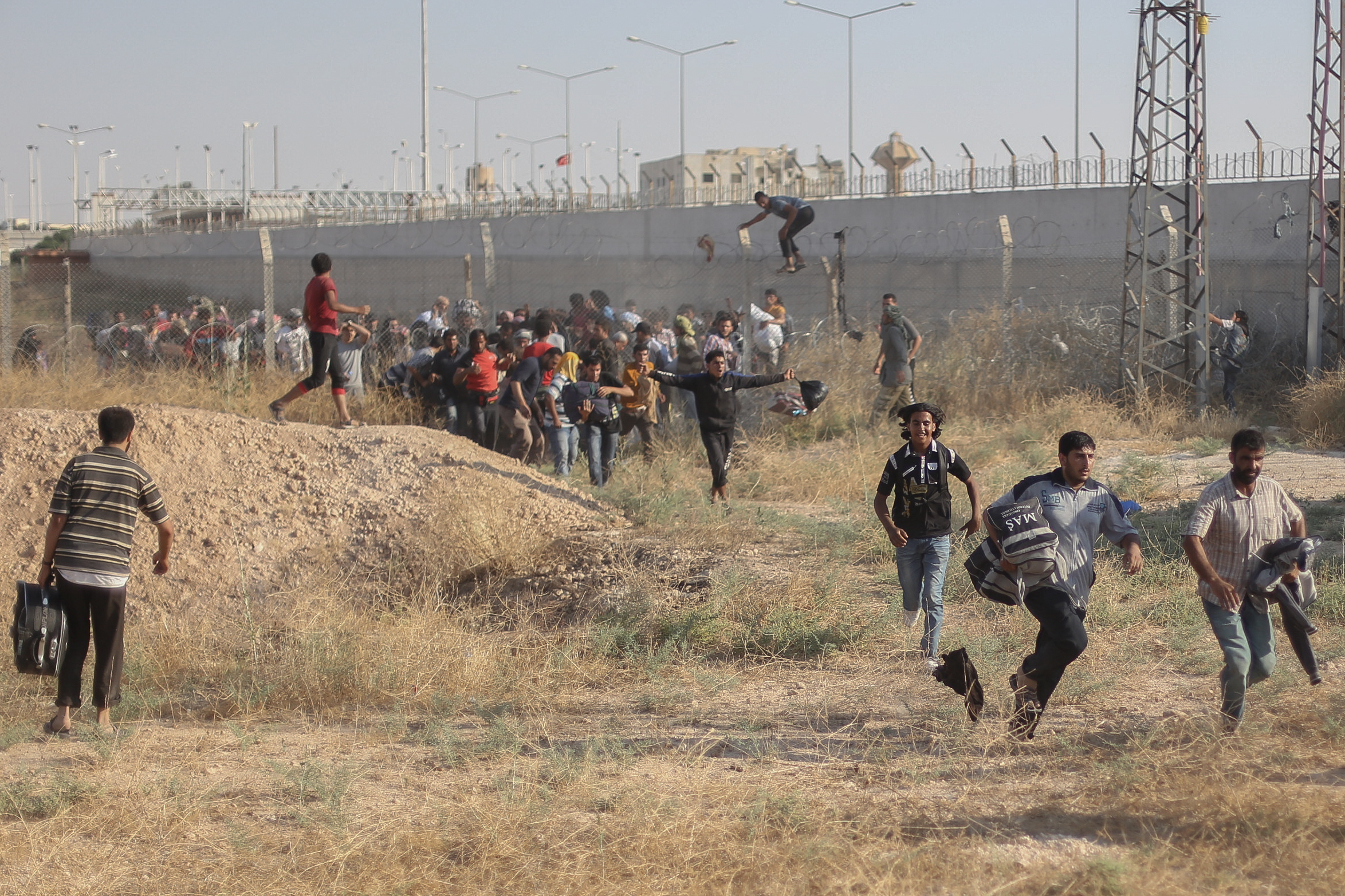 Turkish Military Shot Demonstration of Kurds in Syria & Killed Teenager