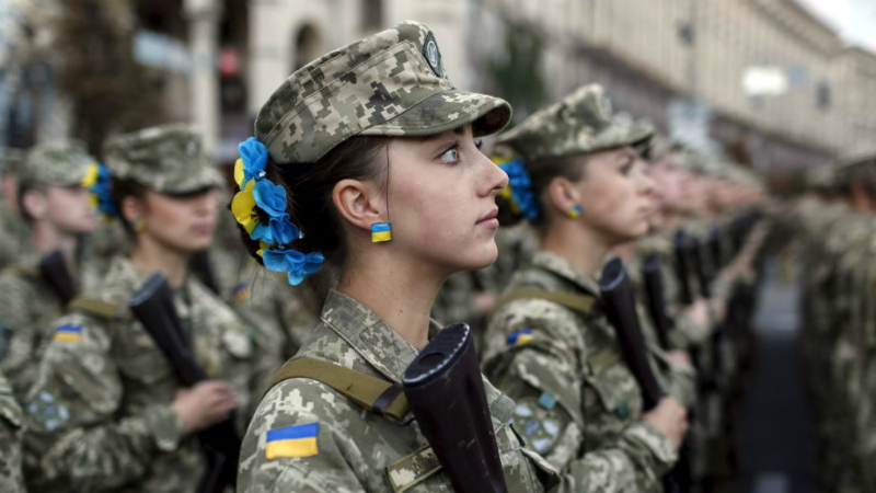 Ukrainian Armed Forces Send Women to Contact Line in Donbass Instead of ATO Fugitive Fighters