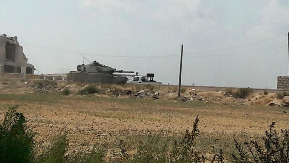 Turkish Troops, Tanks Participating in Militant Offensive near Al Rai in Northern Syria (Photos)