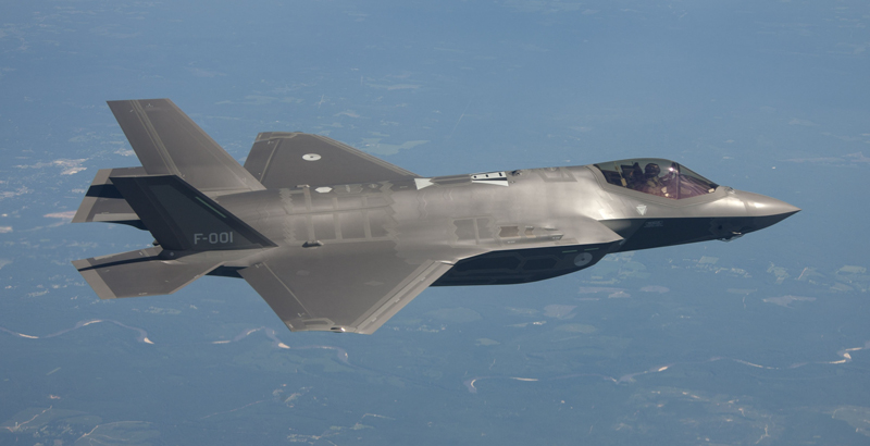 US F-35A 5th-Generation Fighter Caught Fire During Training Flight