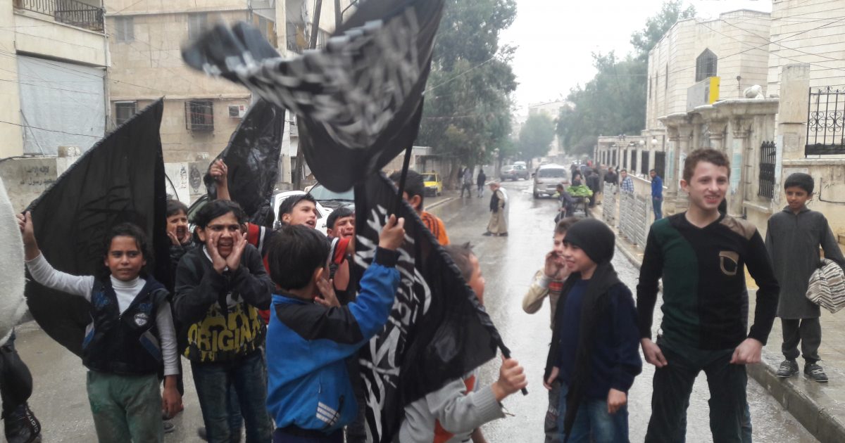 'Moderate Rebels' Besieged in Eastern Aleppo Show Their Real Face, Wave Al-Nusra (Al-Qaeda) Flags - Photos