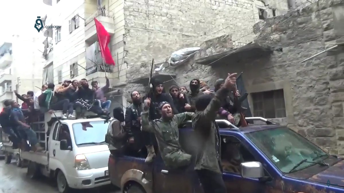 'Moderate Rebels' Besieged in Eastern Aleppo Show Their Real Face, Wave Al-Nusra (Al-Qaeda) Flags - Photos