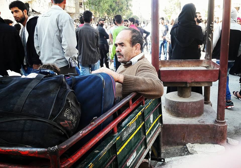 Moadamiya Is Under Government Control. Members of Free Syrian Army Are Being Transported from Damascus to Idlib (Photo & Video)