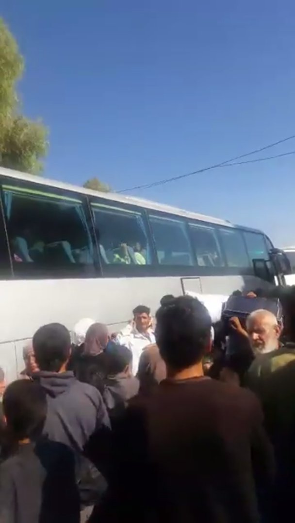 Moadamiya Is Under Government Control. Members of Free Syrian Army Are Being Transported from Damascus to Idlib (Photo & Video)