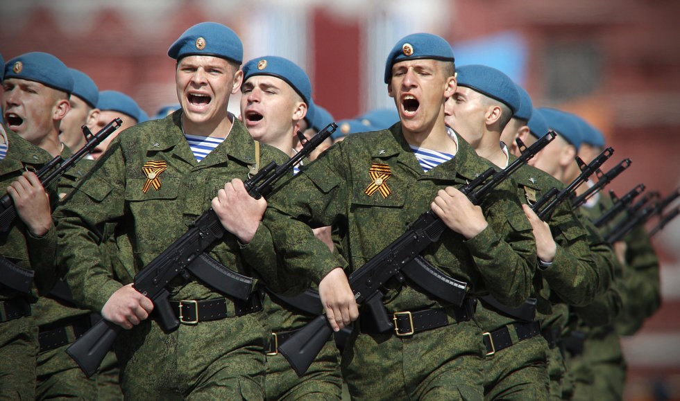 Russian to Send Its Airborne Troops & Military Hardware to Egypt