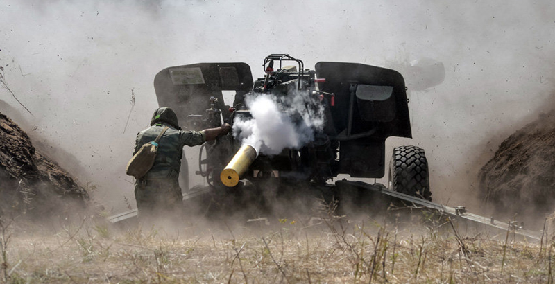 Soviet 2A65 Msta-B Howitzers in Syrian War