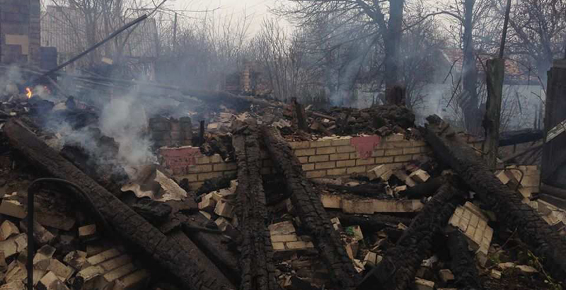 Clashes Erupt in Eastern Ukraine (Photo & Video)