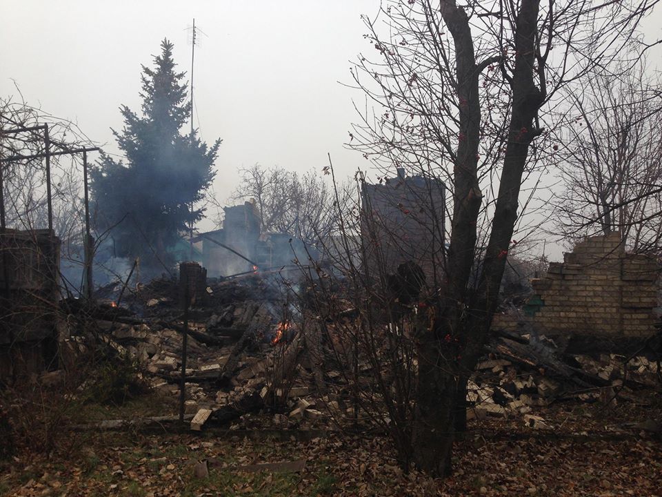 Clashes Erupt in Eastern Ukraine (Photo & Video)