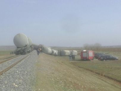 Kurdish Rebels Attack Freight Train In Turkey (Photos)