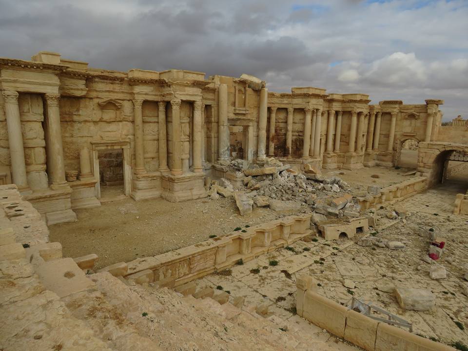 Maps Of Military Situation In Palmyra and Photos From Ancient City