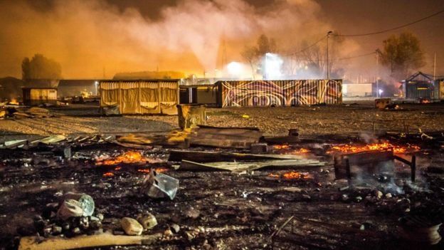 French Migrant Camp Burns to Ground after Massive Brawl (Photo, Video)