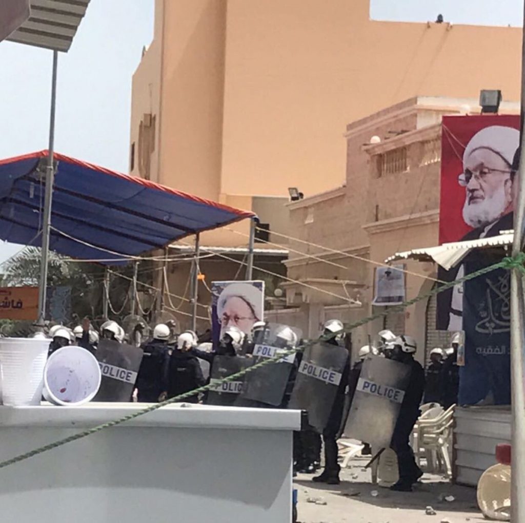 Instability In Bahrain: Security Forces Raid Town Of Diraz, Open Fire At Protesters