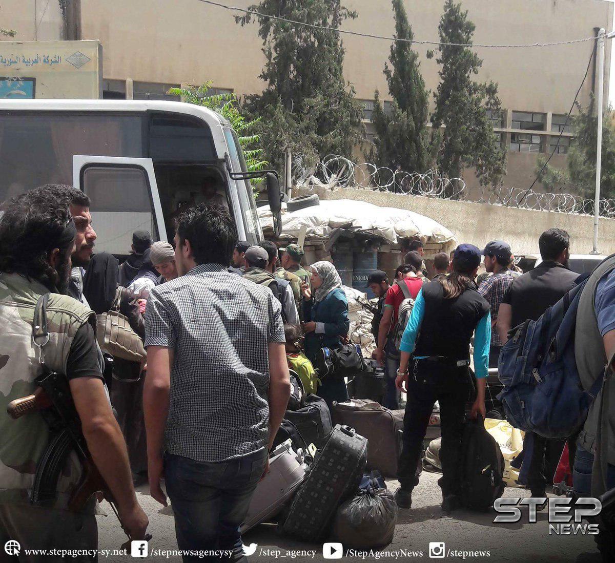 2289 Civilians And Militants Evacuated From Eastern Damascus To Idlib