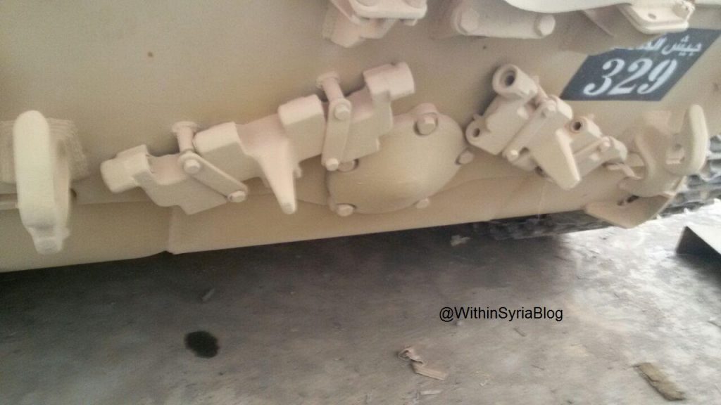 ISIS tanks from the "Workshop" to the "Farm" - Big Photo Report