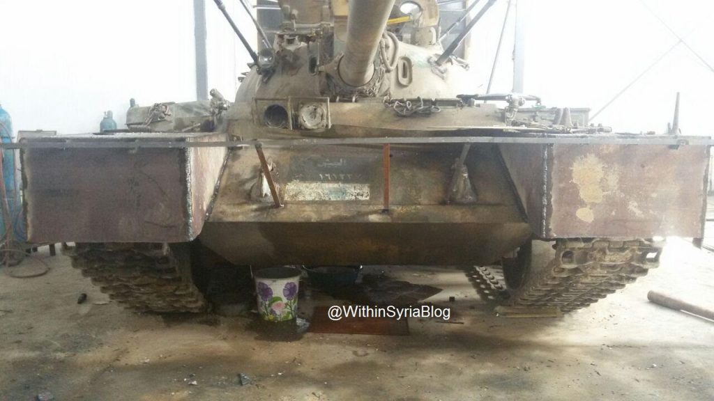 ISIS tanks from the "Workshop" to the "Farm" - Big Photo Report