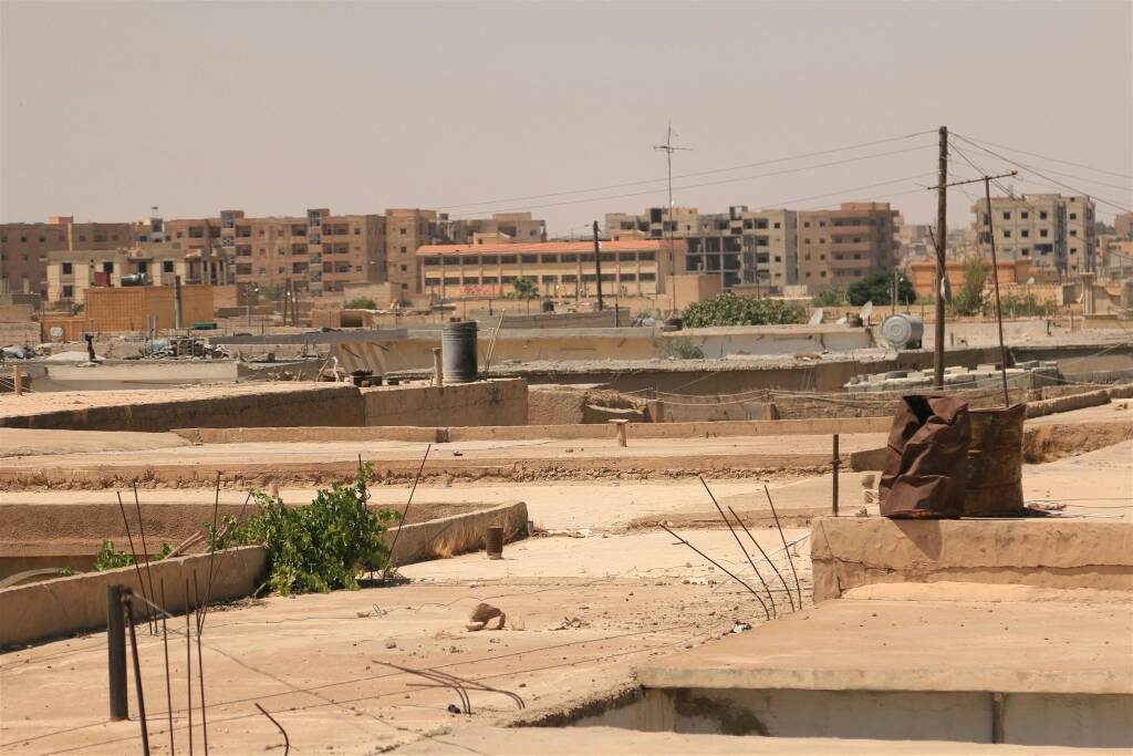 Syrian Democratic Forces Captures Al-Sinaa District In Raqqah City (Video, Photos)