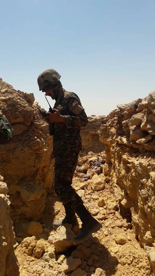 Photos: Syrian Troops In Less Than 3km From Strategic ISIS-held Town Of Sukhna