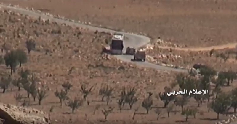 Buses Arrive To Withdraw Hayat Tahrir al-Sham Militants From Arsal Area To Idlib Province (Video)