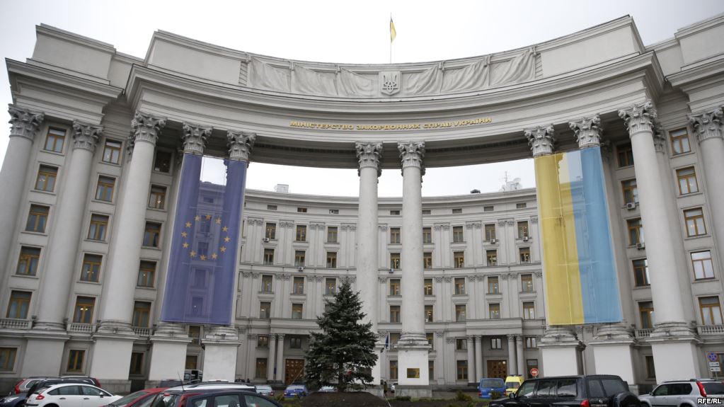 The matter of “renunciation of citizenship” in the light of most recent Ukraine Foreign Ministry Statements