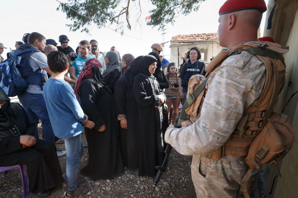 Russian Service Members Provide Humanitarian Aid In Syria's Dar al-Kabirah (Photo Report)