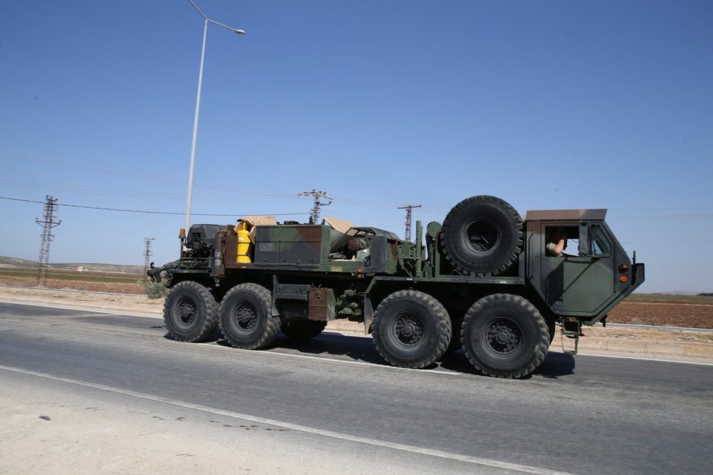 Video: Turkish Leopard Battle Tanks Moving To Border With Syria's Idlib Province