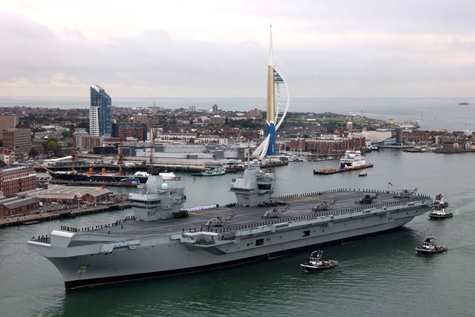 British Supercarrier HMS Queen Elizabeth Officially Joined Royal Navy (Photos)