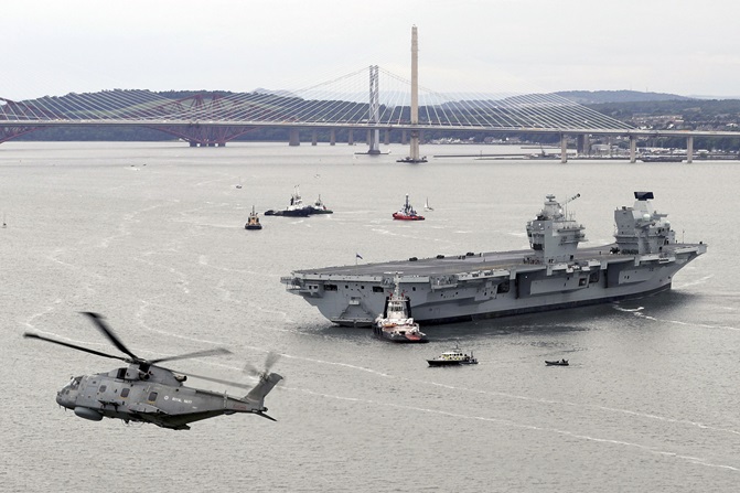 British Supercarrier HMS Queen Elizabeth Officially Joined Royal Navy (Photos)