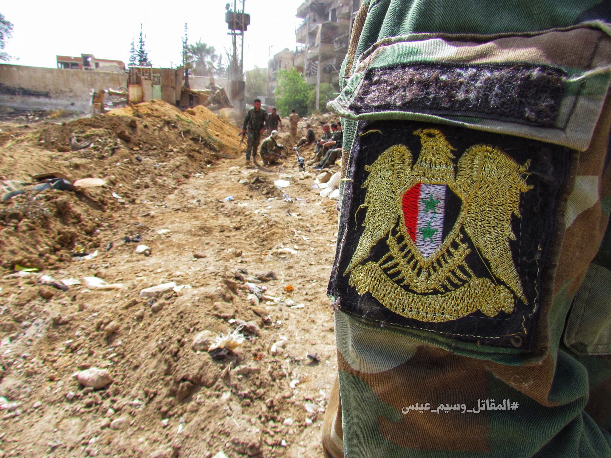 Ahrar al-Sham Resumes Its Attacks On Armored Vehicles Base In Eastern Ghouta (Photos, Videos)