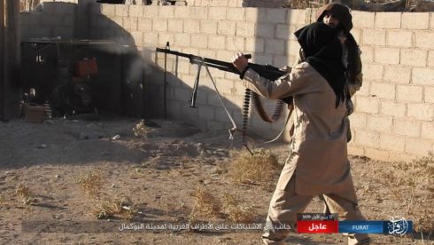 ISIS Attacks Syrian Army West Of al-Bukamal In Deir Ezzor Province (Photos)