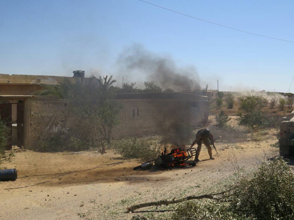 Egyptian Army Conducts Series Of Operations Against ISIS In Sinai Peninsula (Photos)