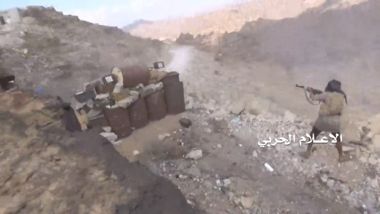 Close Combat Footage: Houthis Successfully Storm Fortified Positions Of Saudi-led Forces In Yemen's Narjan