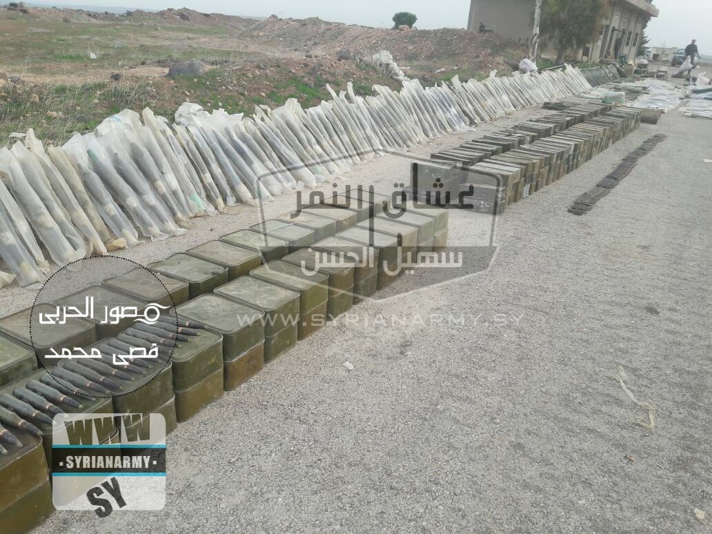 Syrian Army Showcases Large Number Of Weapons Captured From ISIS (Photos)