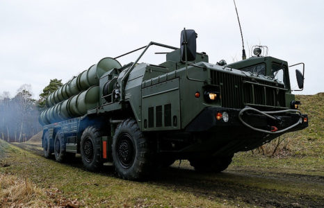 India Is About To Buy S-400 Defense Systems From Russia